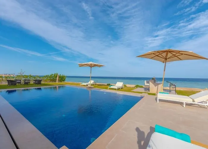 Villa Royal On The