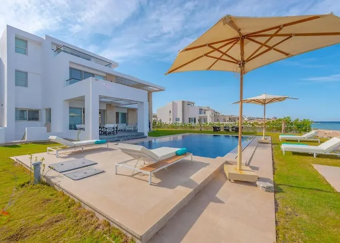 Royal On The Villa Hurgada