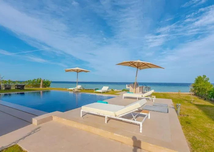 Villa Royal On The